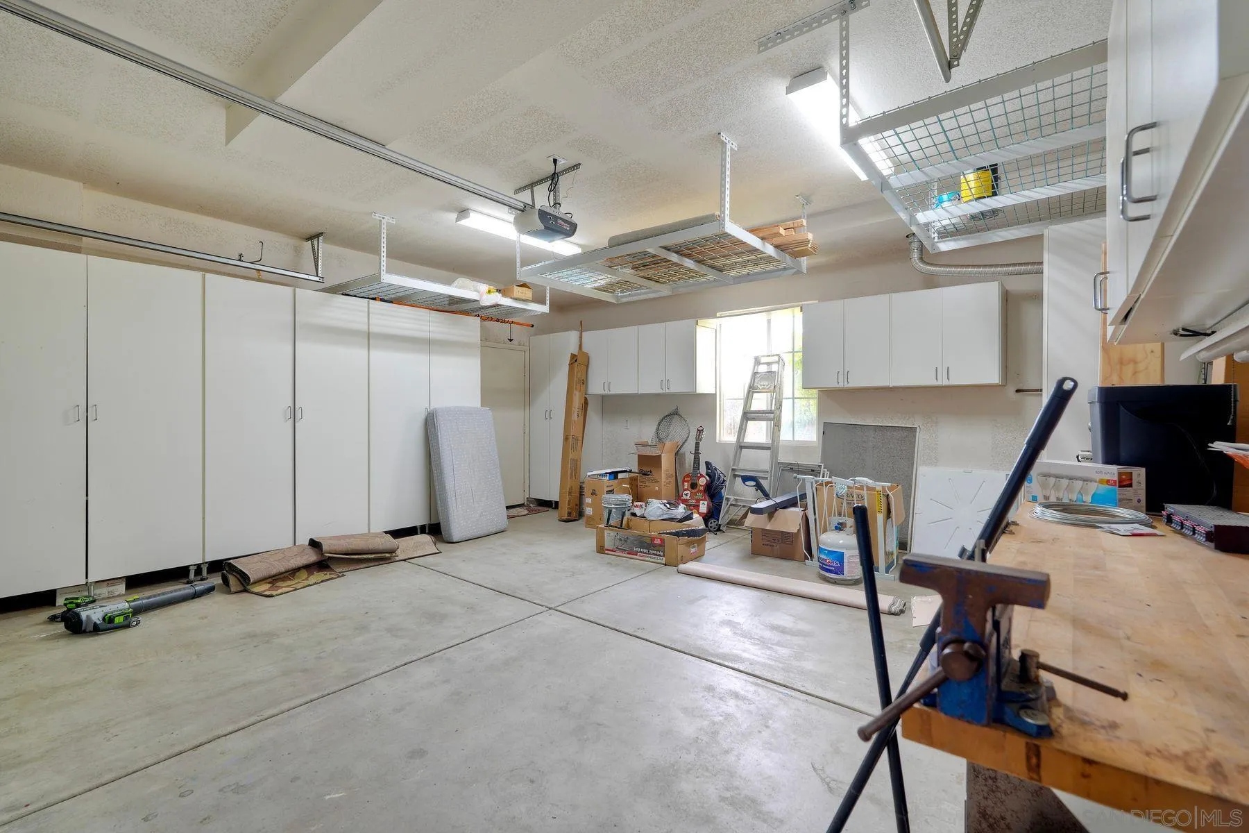 1614 Reflection Street San Marcos, CA 92078 - Photo 37 of 40 a view of a room with gym equipment