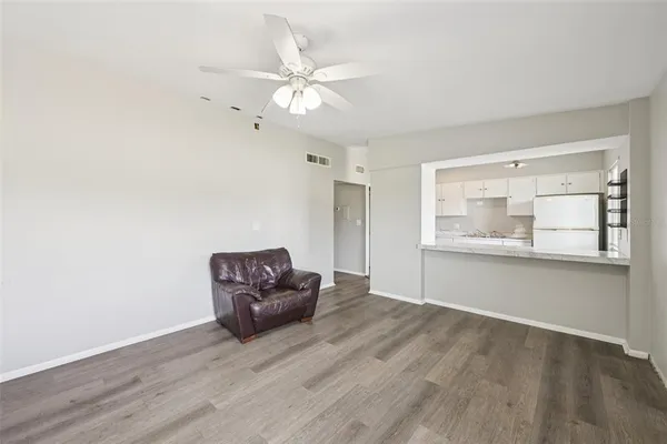 $139,900 | 1010 North Pebble Beach Boulevard, Sun City Center, FL 33573