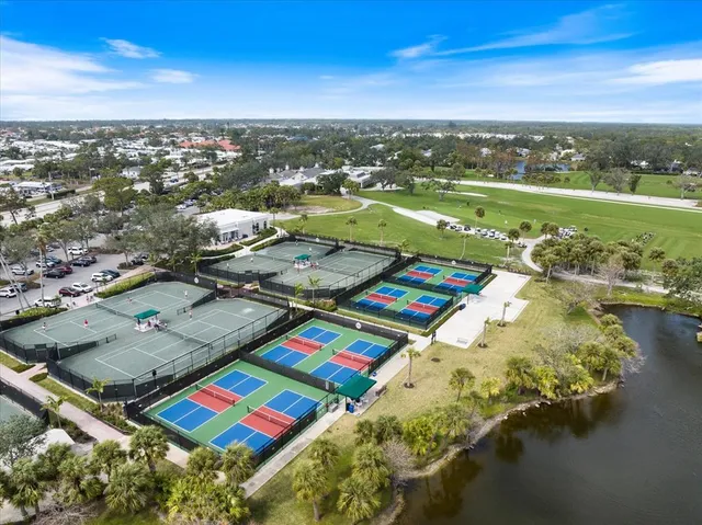 $749,000 | 26616 Irwin Drive, Englewood, FL 34223