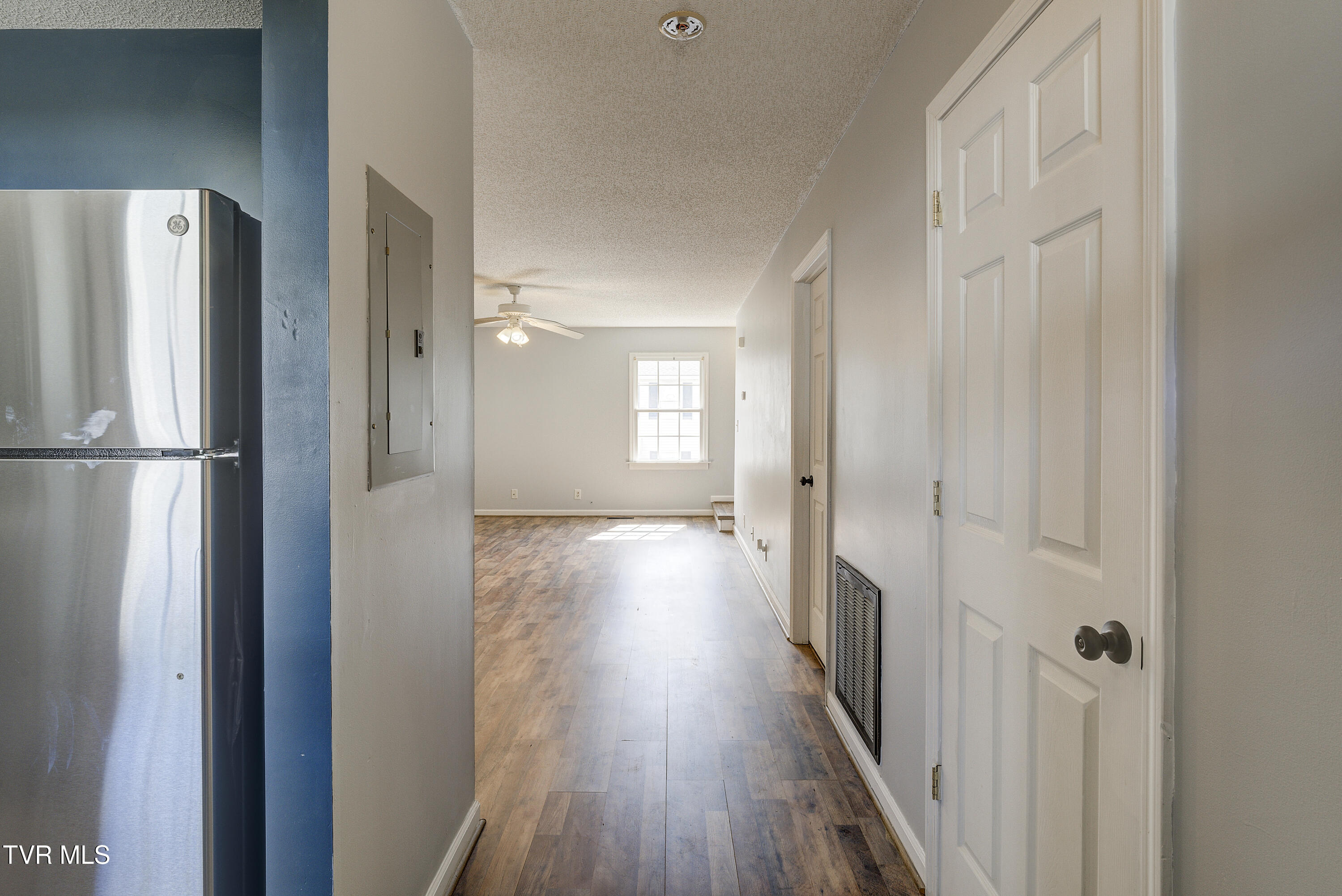 152 Gray Station Road, Unit 35 Gray, TN 37615 - Photo 2 of 26 1