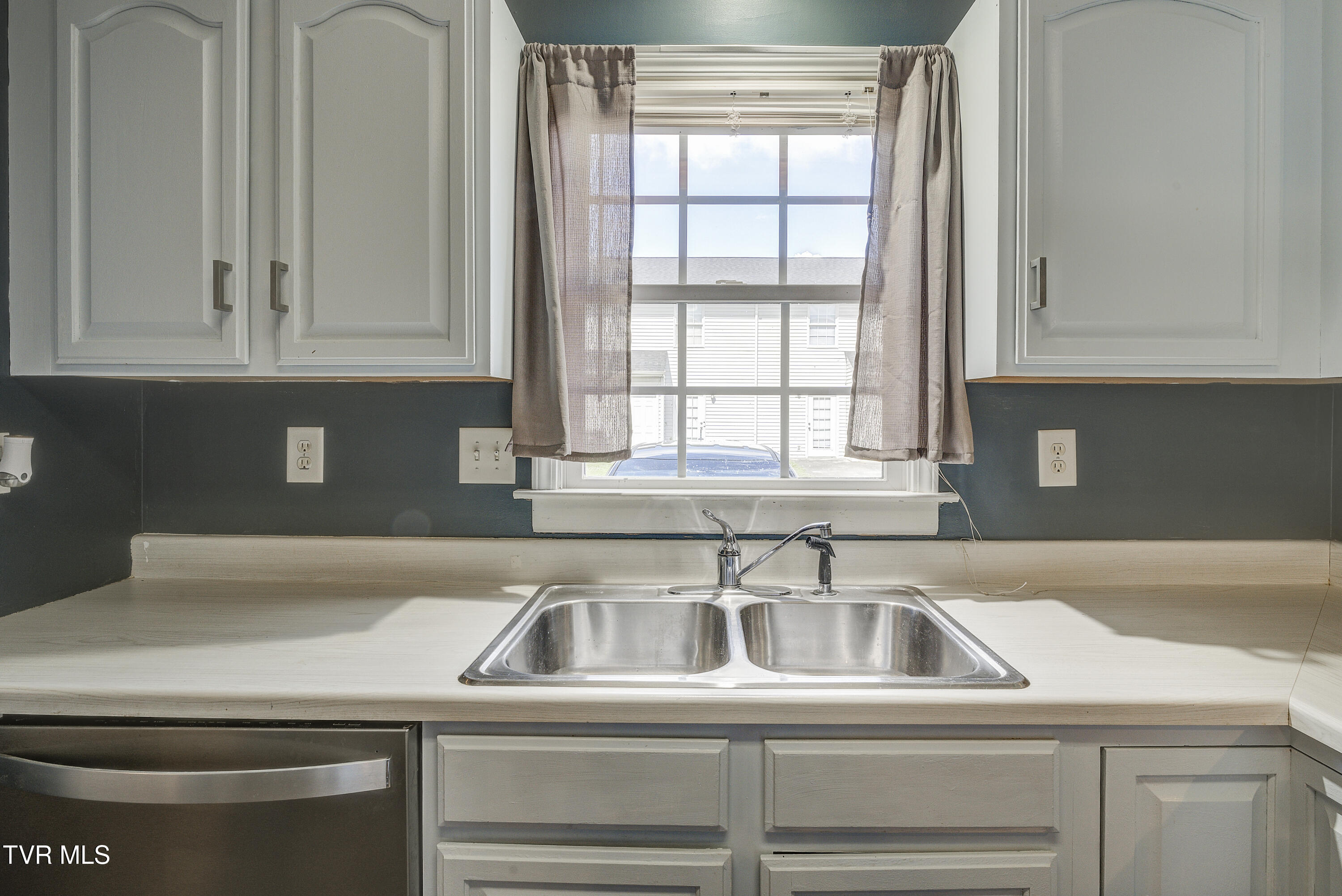 152 Gray Station Road, Unit 35 Gray, TN 37615 - Photo 4 of 26 3