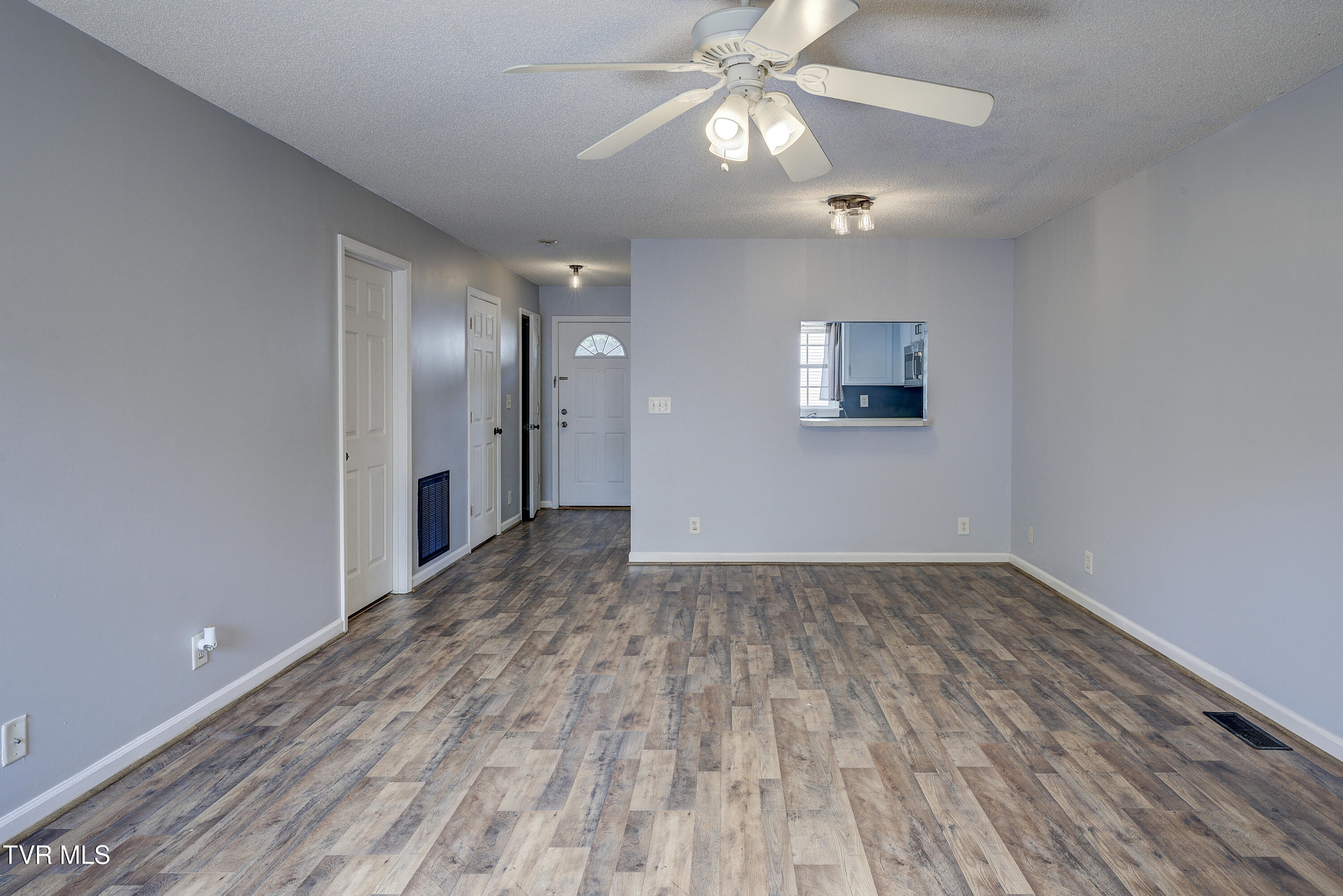 152 Gray Station Road, Unit 35 Gray, TN 37615 - Photo 7 of 26 6.5