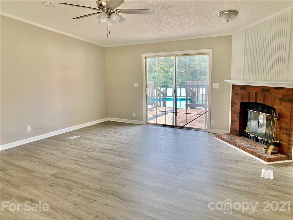 2340 Grace Church Road Salisbury, NC 28147 - Photo 10 of 28 Gallery Image 10