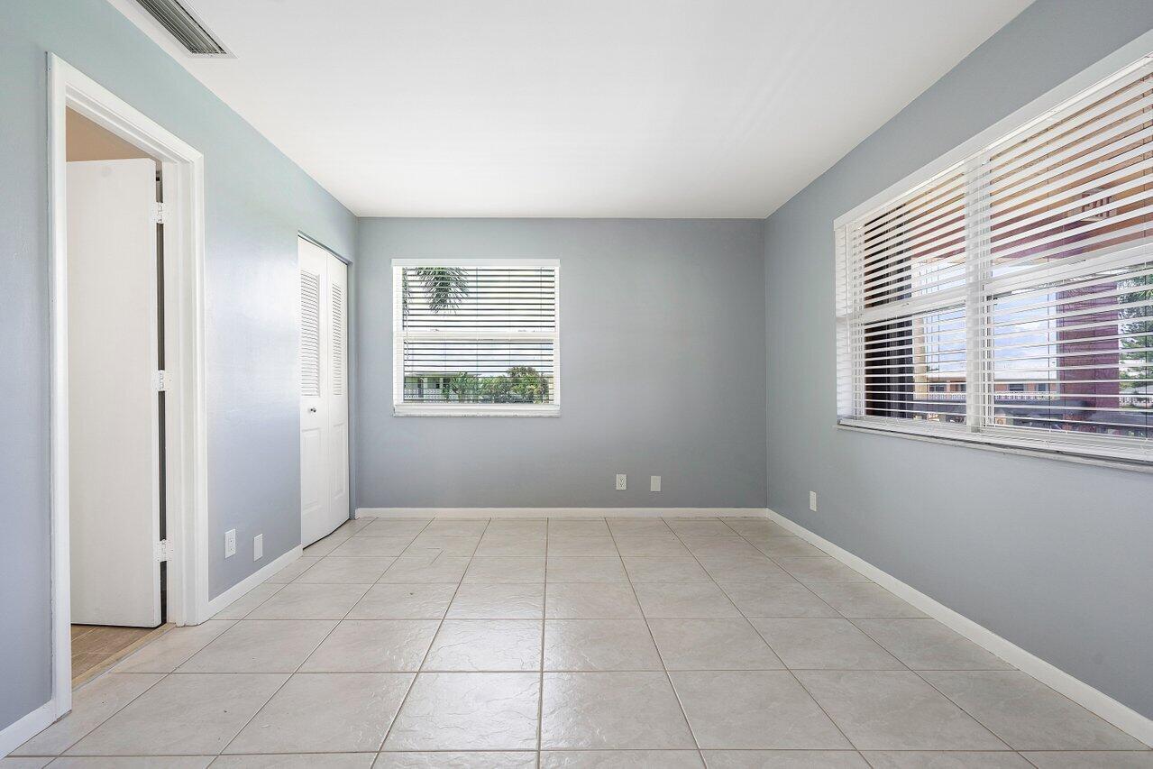 1740 Northwest 19th Terrace, Unit 204 Delray Beach, FL 33445 - Photo 29 of 33 005-1740Northwest19thTerrace-204-DelrayB