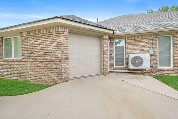 $684,000 | 10 Hogan Drive, Amarillo, TX 79124
