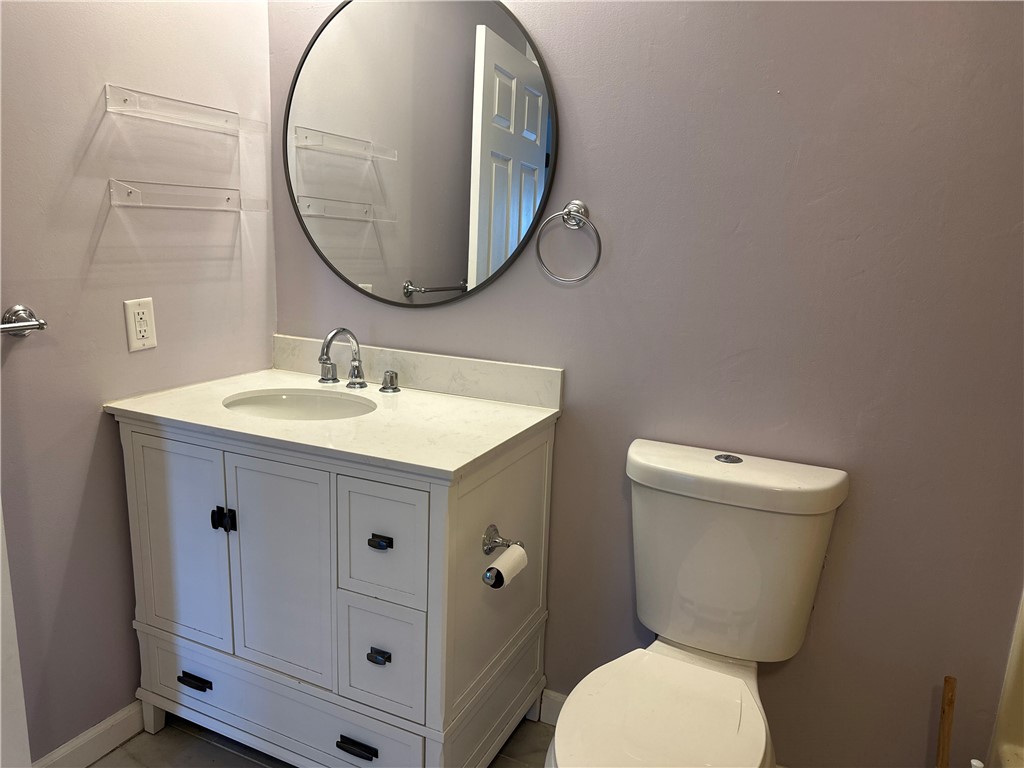 3524 West Shore Road, Unit 806 Warwick, RI 02886 - Photo 17 of 22 Gallery Image 17