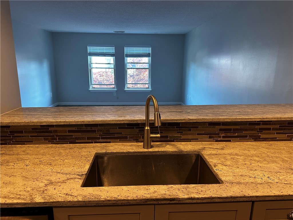3524 West Shore Road, Unit 806 Warwick, RI 02886 - Photo 8 of 22 Gallery Image 8