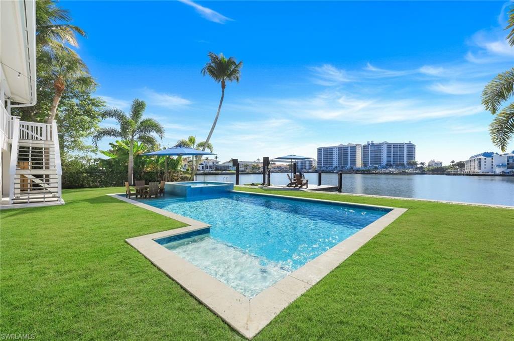 336 Oak Avenue Naples, FL 34108 - Photo 33 of 43
