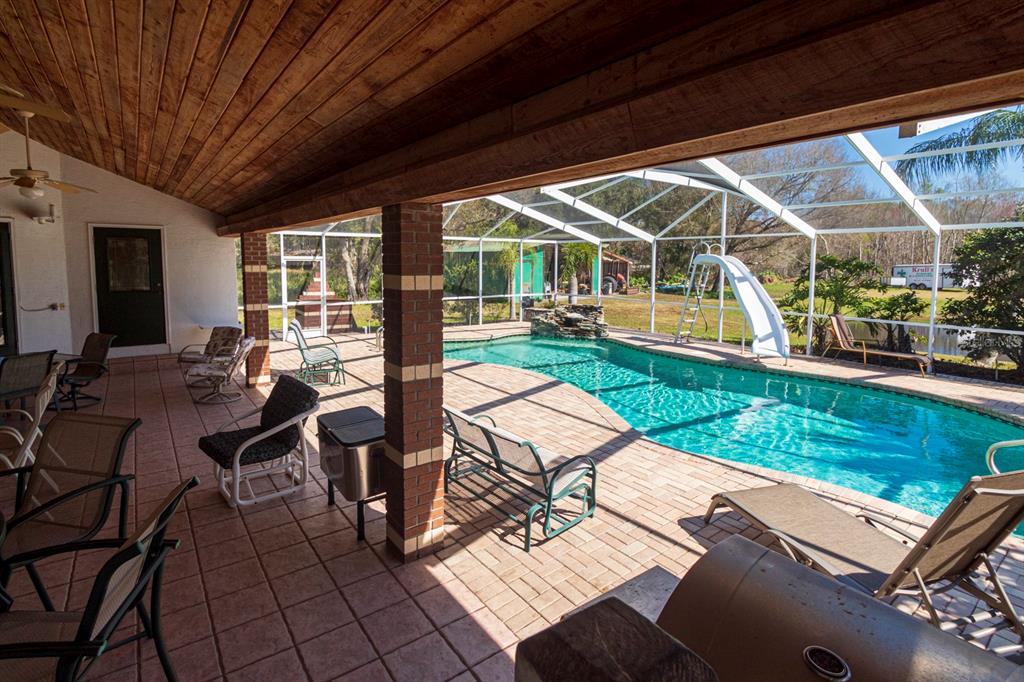 9215 Ridge Road New Port Richey, FL 34654 - Photo 3 of 71