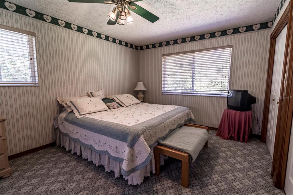 9215 Ridge Road New Port Richey, FL 34654 - Photo 52 of 71