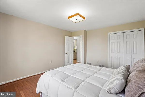 $1,120,000 | 14351 Rosefinch Circle, Leesburg, VA 20176