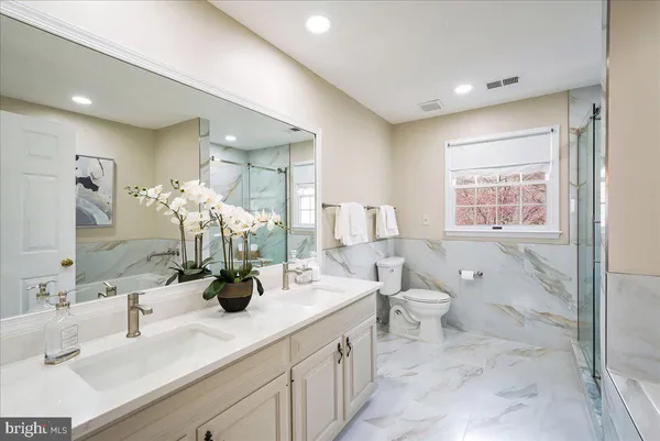 $1,120,000 | 14351 Rosefinch Circle, Leesburg, VA 20176