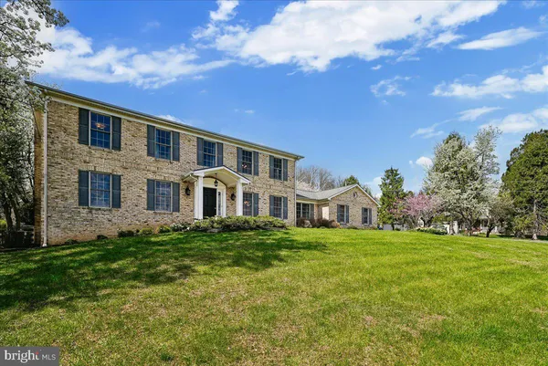 $1,120,000 | 14351 Rosefinch Circle, Leesburg, VA 20176
