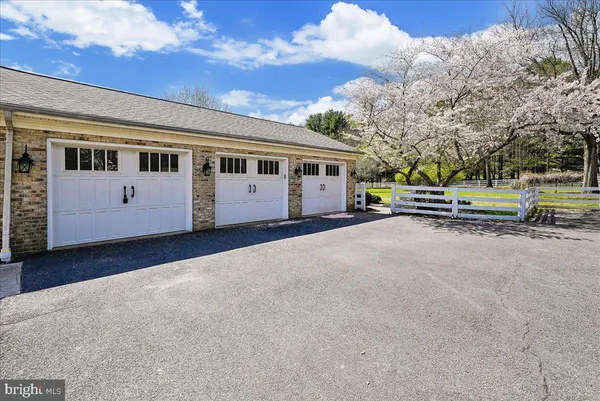$1,120,000 | 14351 Rosefinch Circle, Leesburg, VA 20176