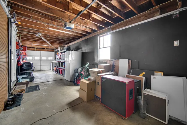 $400,000 | 523 North Cedar Road, New Lenox, IL 60451