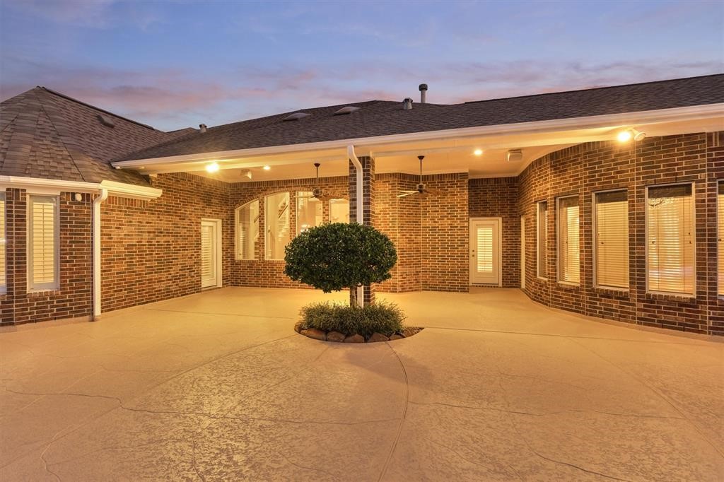 20806 East Cameron Ridge Drive Cypress, TX 77433 - Photo 36 of 45 a view of a indoor basketball court