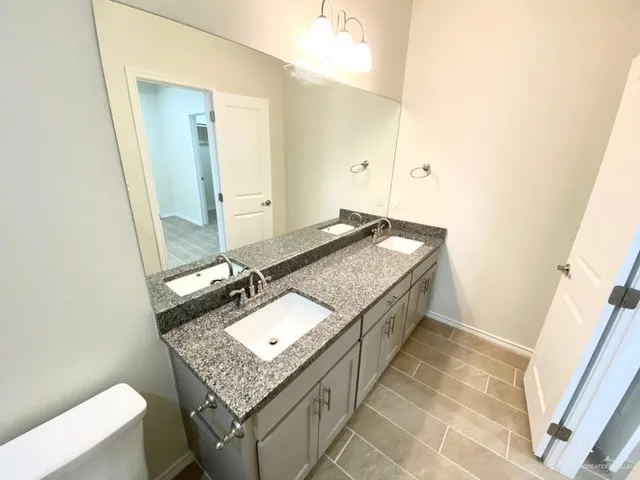 $995 | 5601 Nightingale Avenue, Unit 7, McAllen, TX 78504