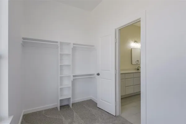 $699,999 | 2916 Forestwood Drive, Arlington, TX 76006