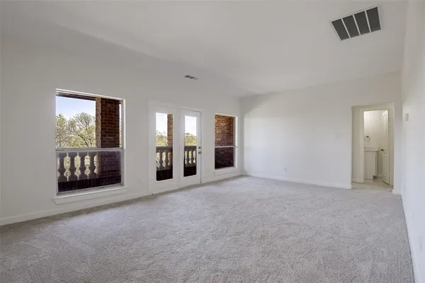 $699,999 | 2916 Forestwood Drive, Arlington, TX 76006