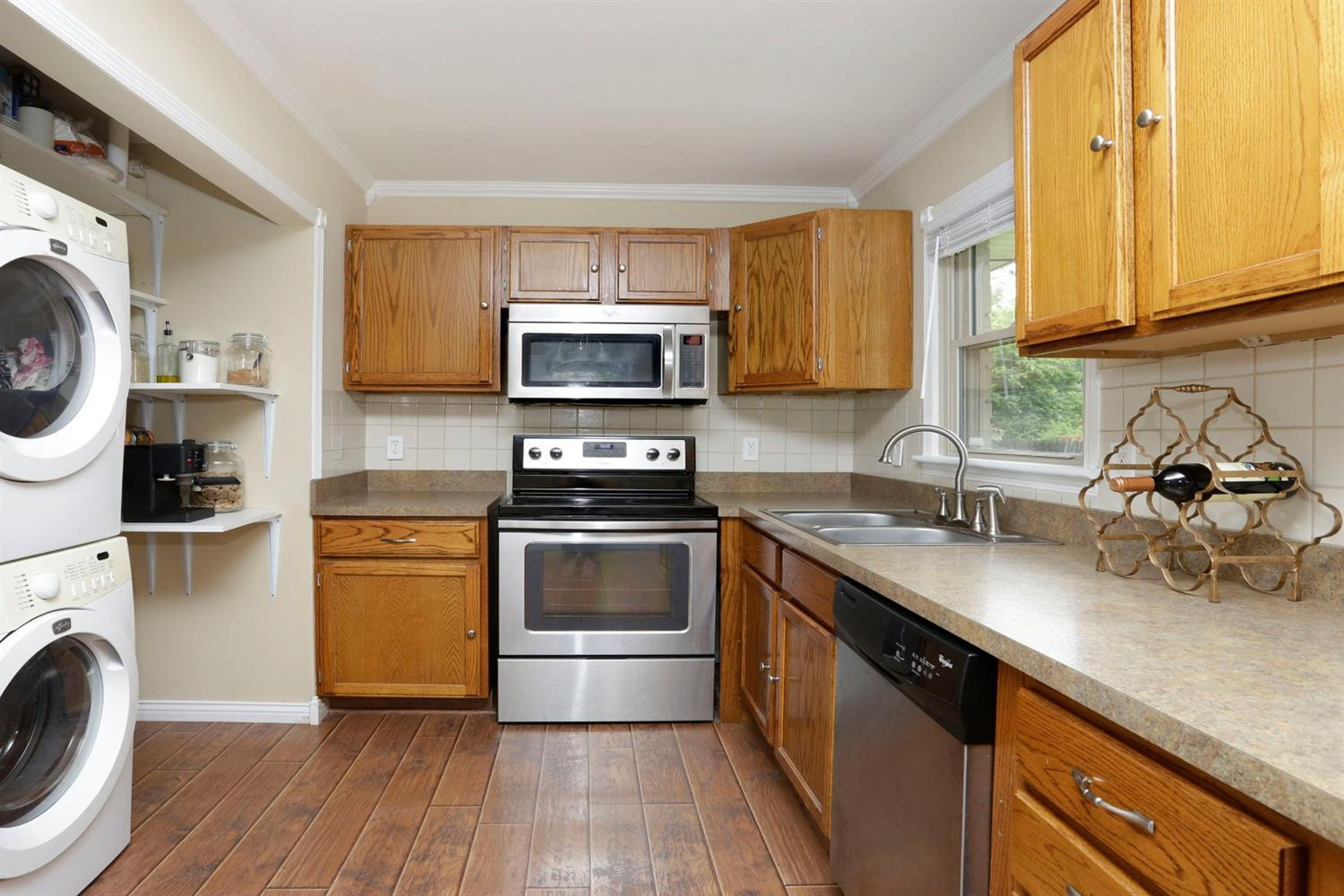 687 Eden Road Lexington, KY 40505 - Photo 6 of 23 Listing Photo