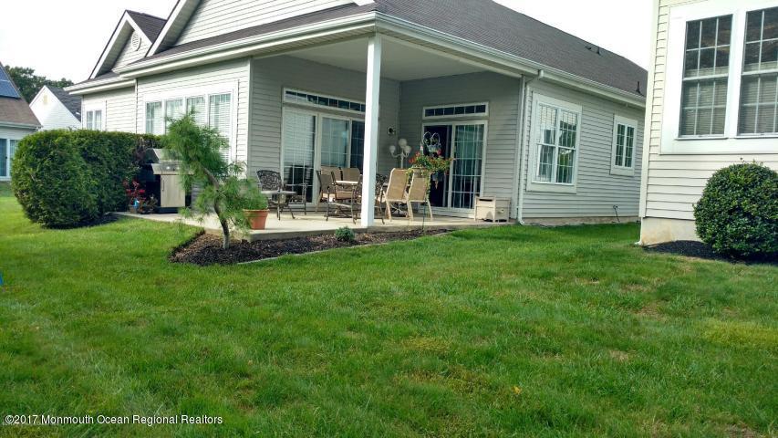 2 Pine Valley Road Jackson, NJ 08527 - Photo 14 of 15 PV Back Patio
