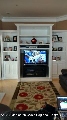 2 Pine Valley Road Jackson, NJ 08527 - Photo 10 of 15 Family Room