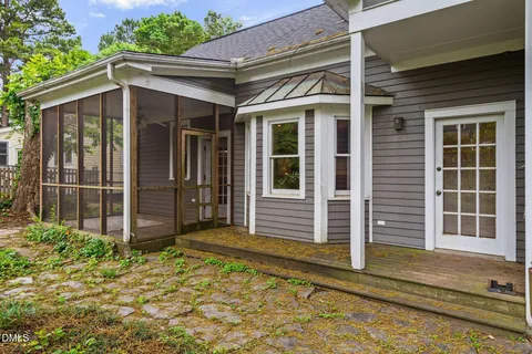 $750,000 | 502 Devereux Street, Raleigh, NC 27605