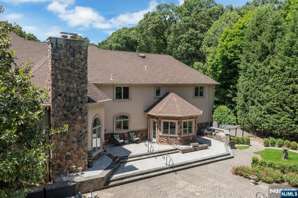 309 Skyridge Road Franklin Lakes, NJ 07417 - Photo 40 of 48