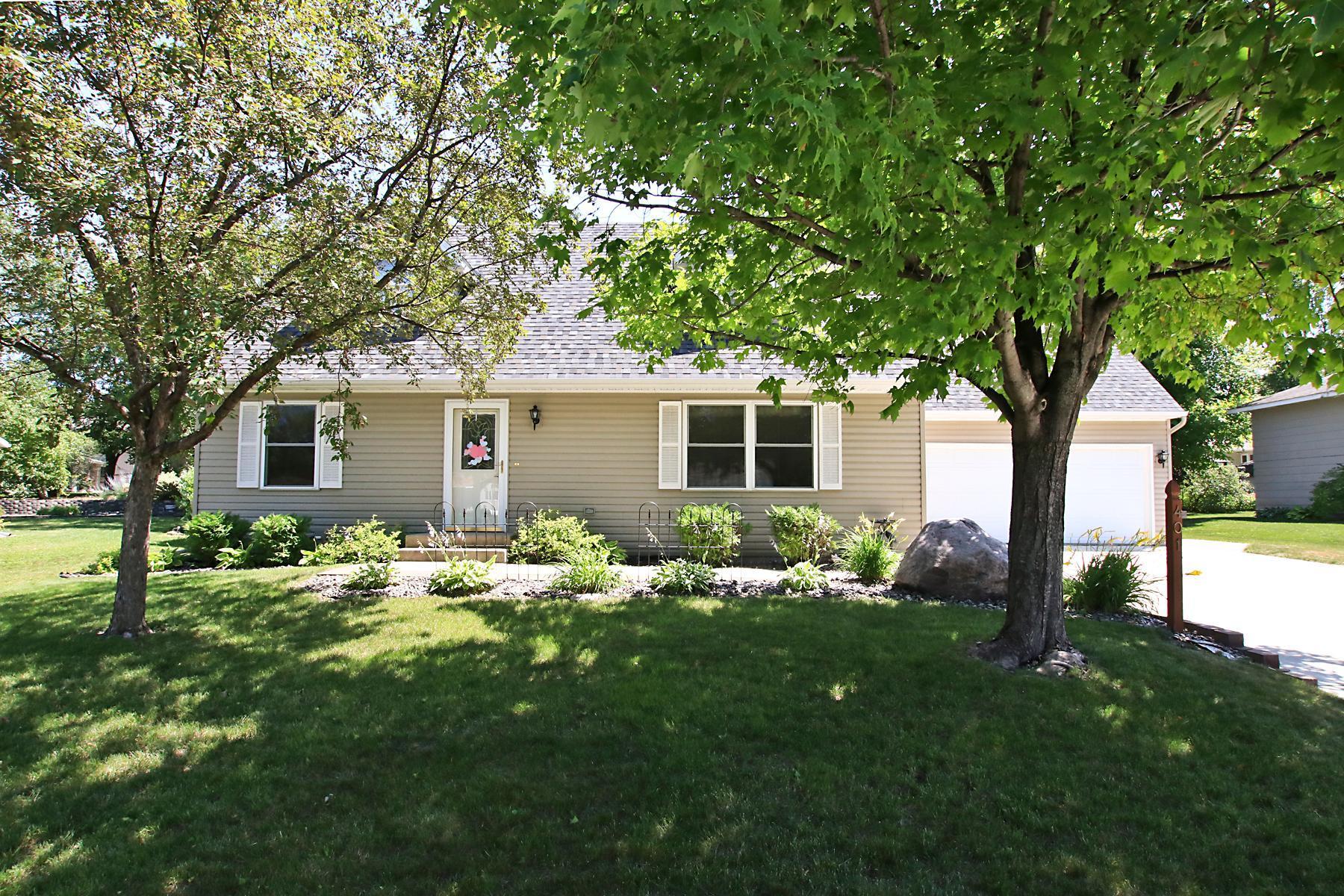 401 Stoney Point Road Southwest Hutchinson, MN 55350 - Photo 1 of 1 Gallery Image 1