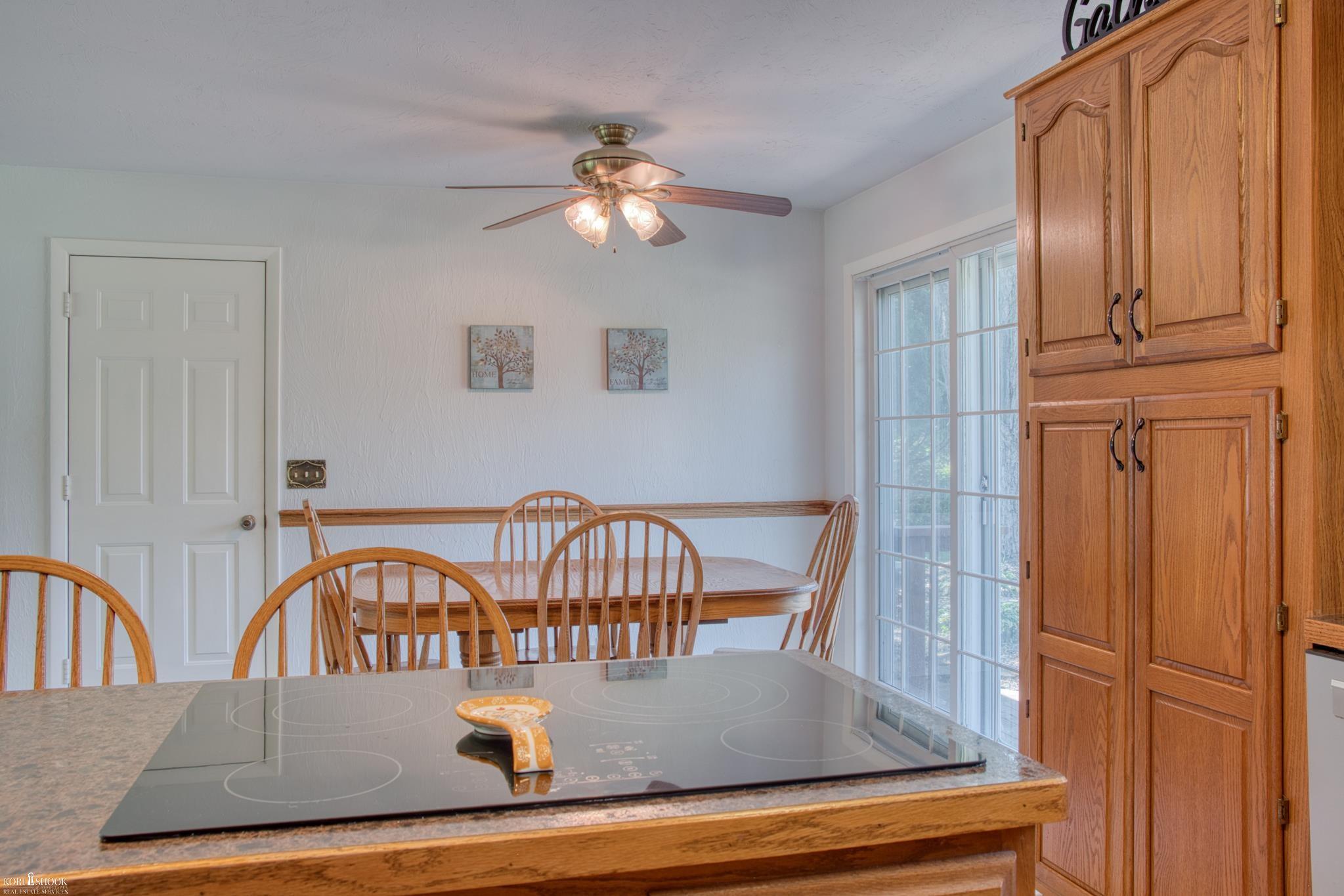 1300 West Hibbard Road Owosso, MI 48867 - Photo 5 of 34