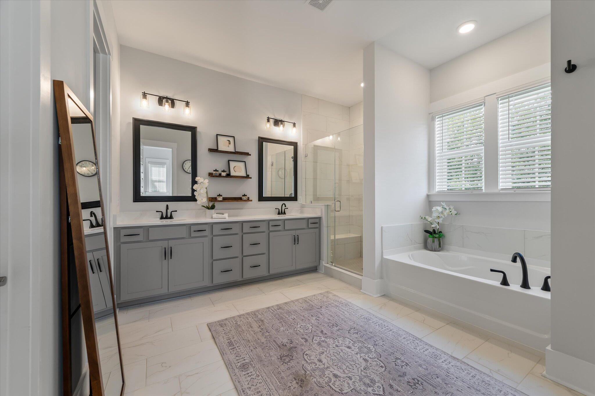 2412 Bent Oak Road Mount Pleasant, SC 29466 - Photo 28 of 58 Primary Bathroom