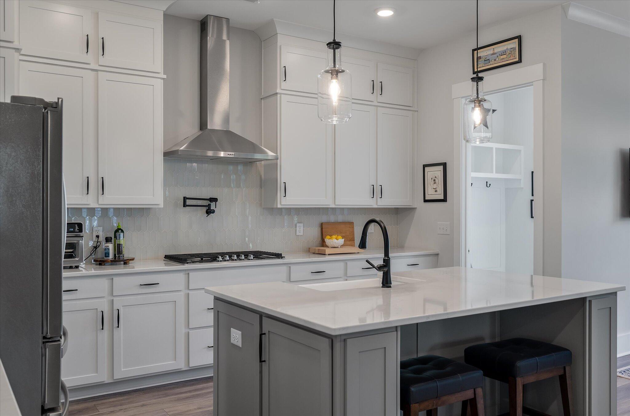 2412 Bent Oak Road Mount Pleasant, SC 29466 - Photo 8 of 58 Quartz Counters