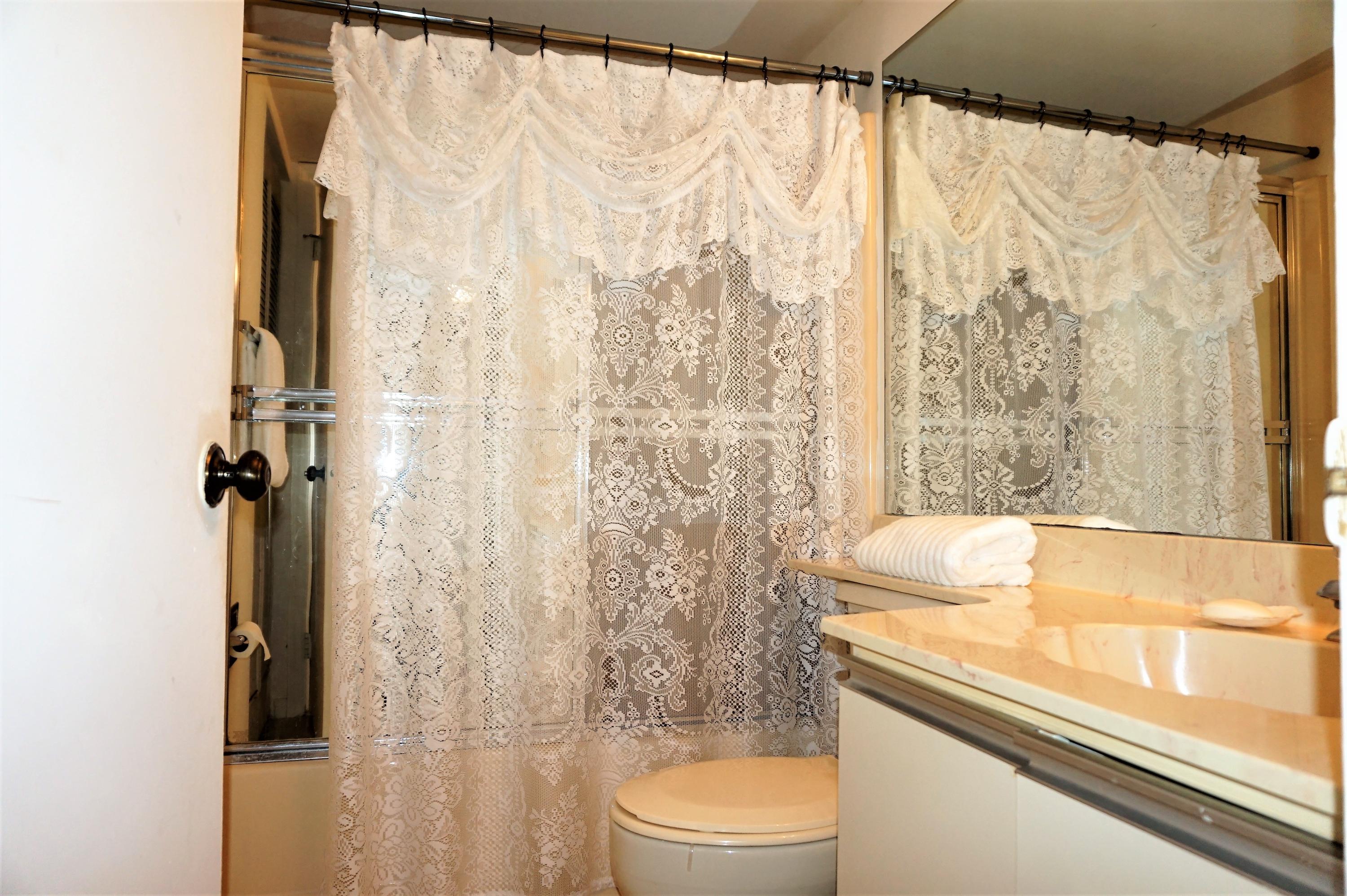 5150 East Club Circle, Unit 101 Boca Raton, FL 33487 - Photo 7 of 13 DSC06852 (2)