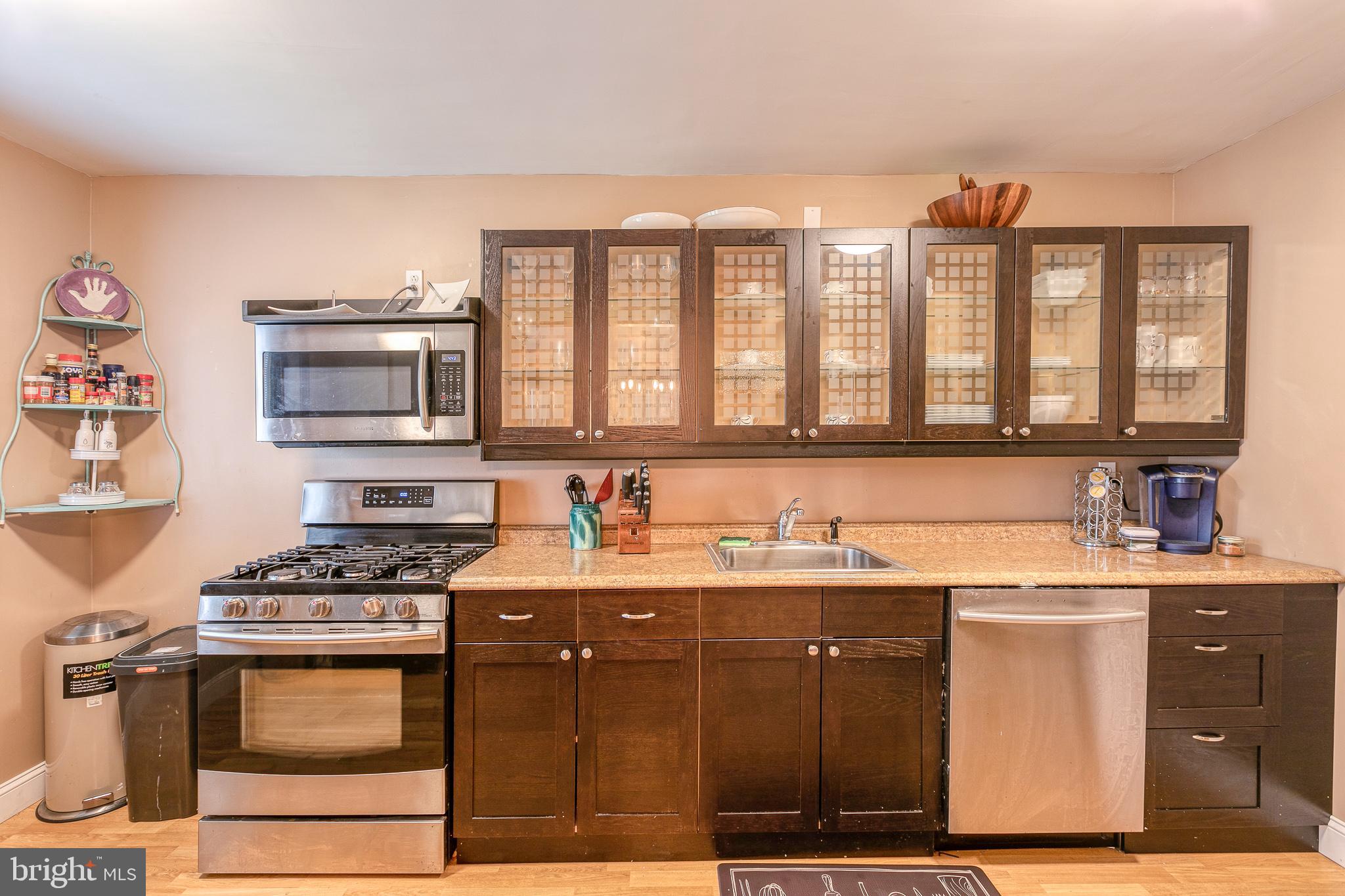 12548 Fedor Road Philadelphia, PA 19154 - Photo 15 of 36