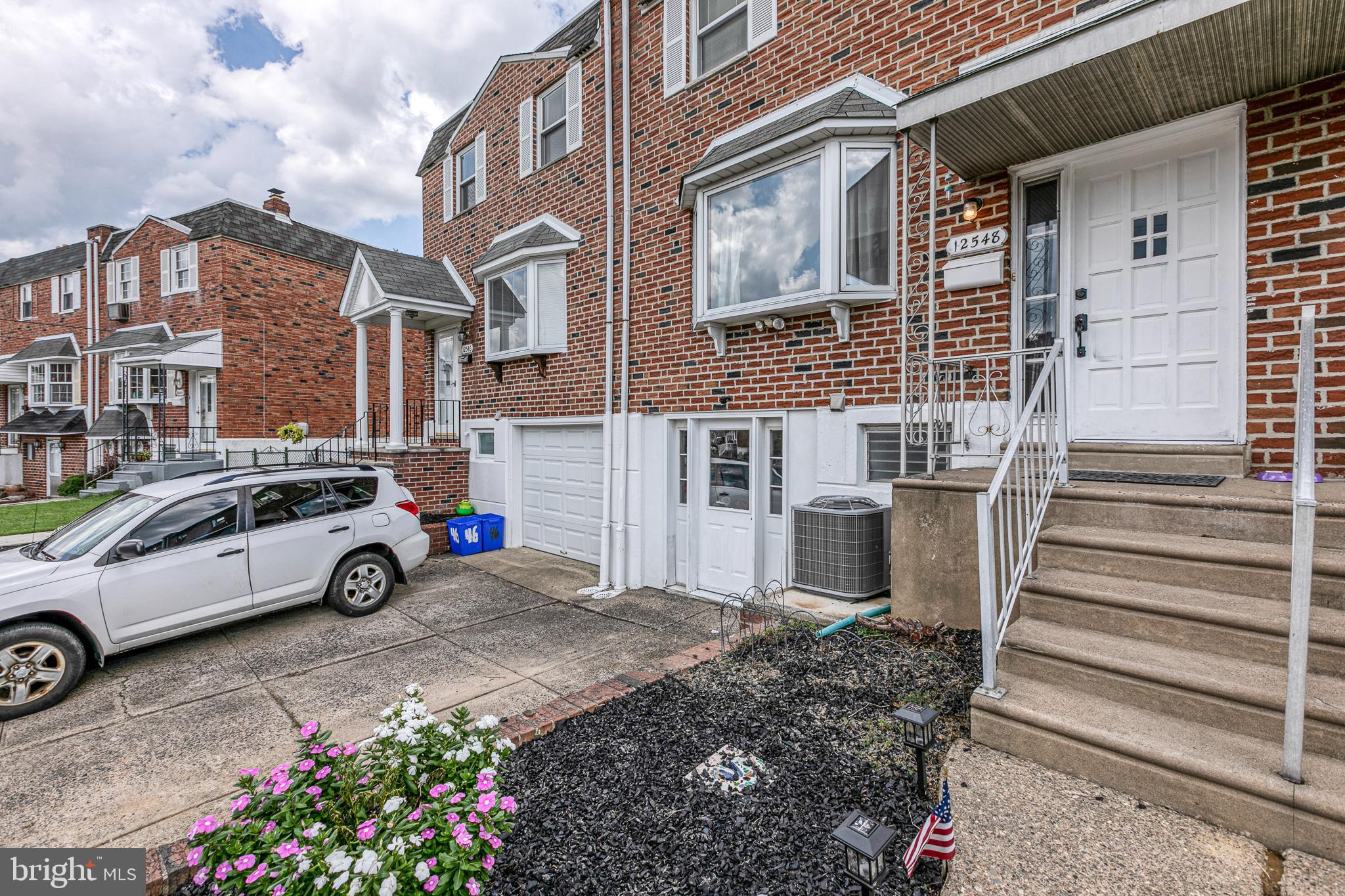 12548 Fedor Road Philadelphia, PA 19154 - Photo 3 of 36