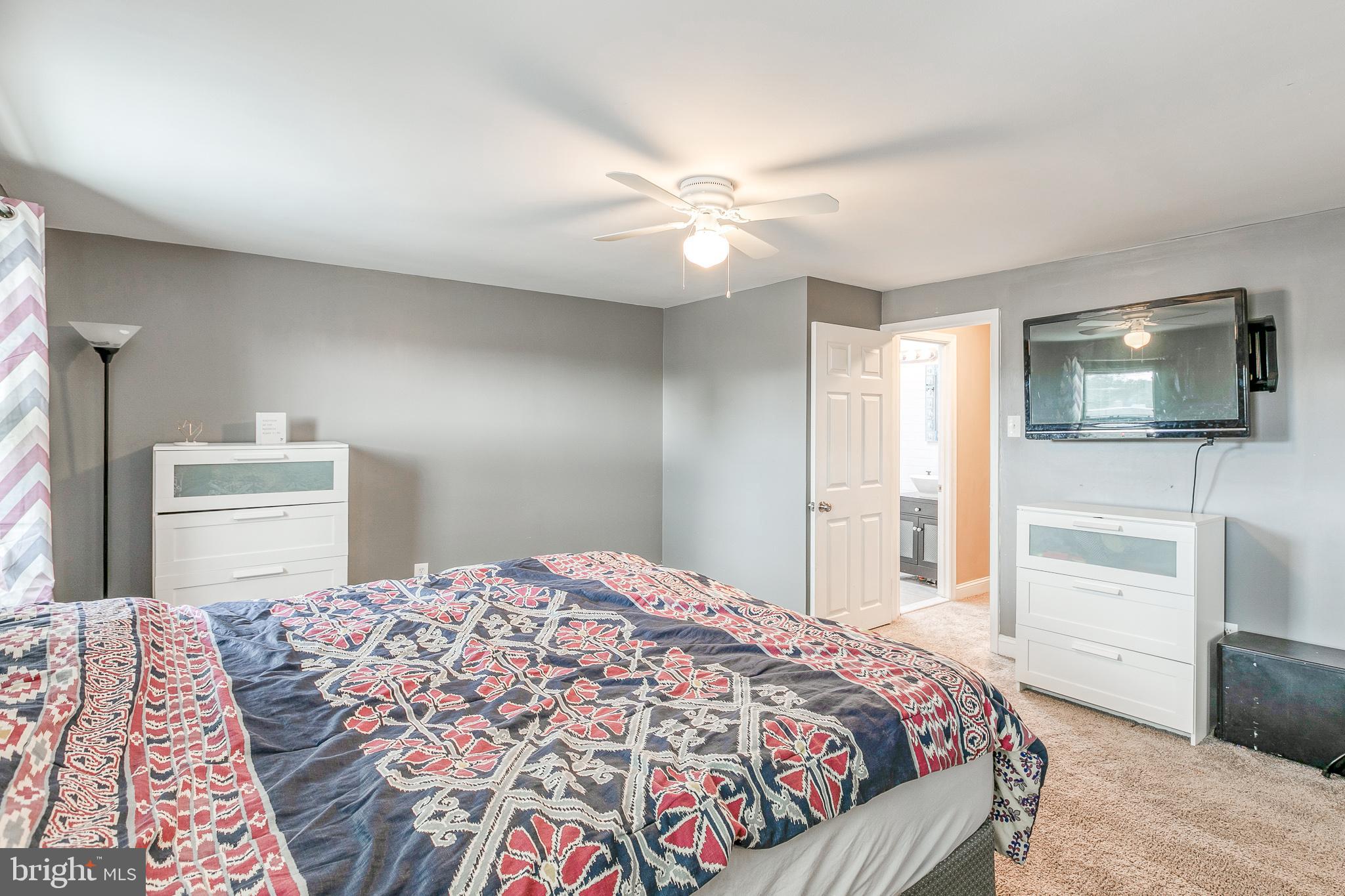 12548 Fedor Road Philadelphia, PA 19154 - Photo 21 of 36