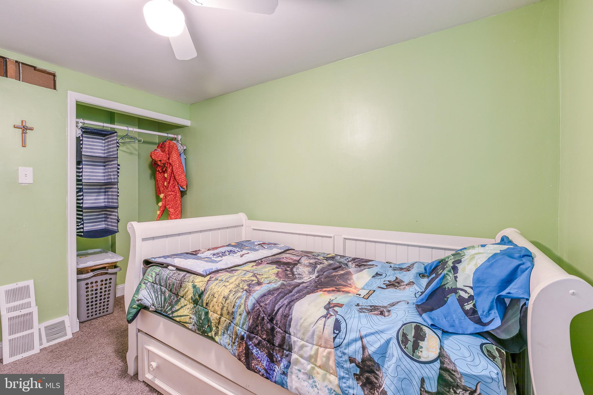 12548 Fedor Road Philadelphia, PA 19154 - Photo 26 of 36