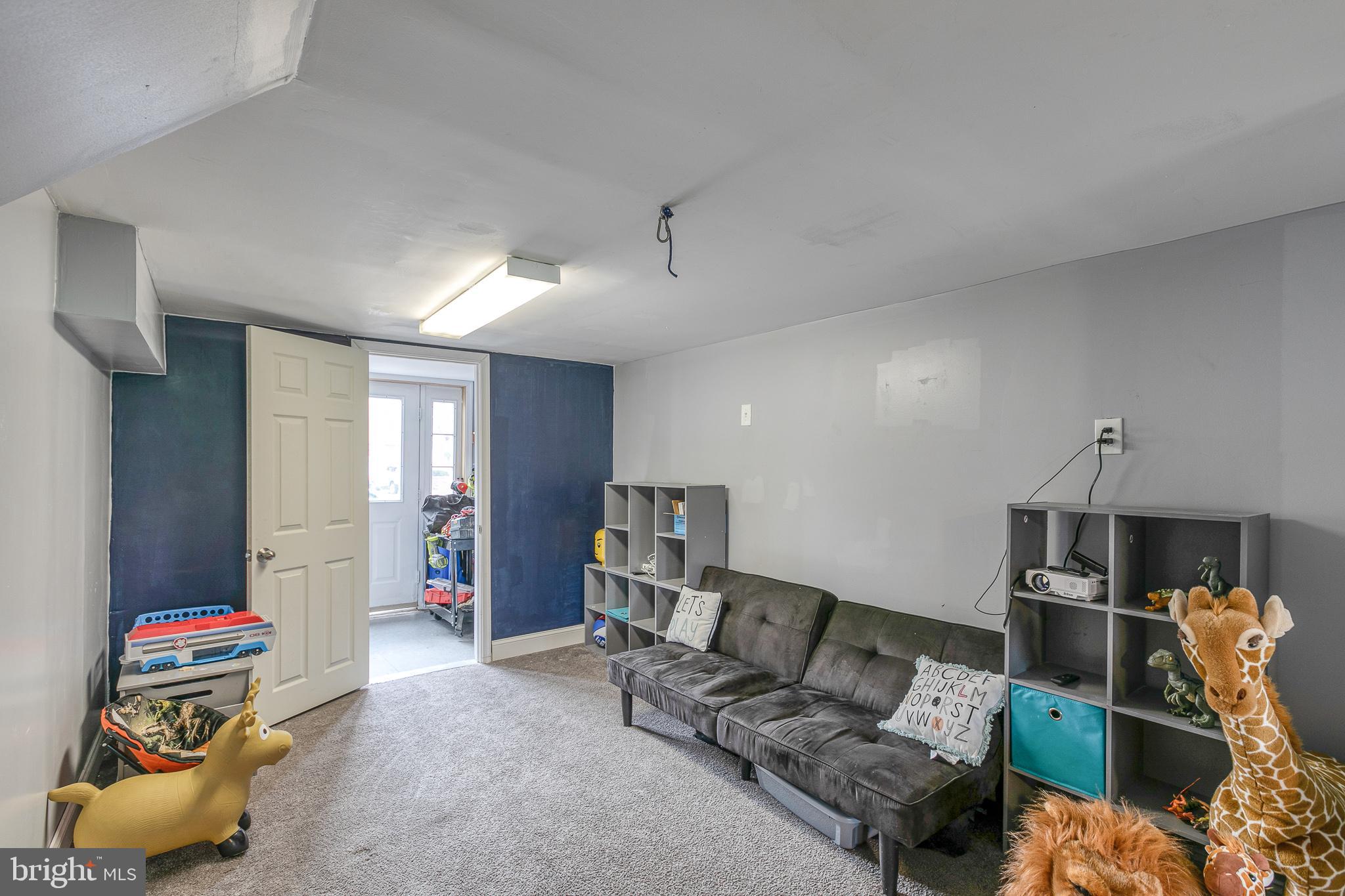 12548 Fedor Road Philadelphia, PA 19154 - Photo 34 of 36
