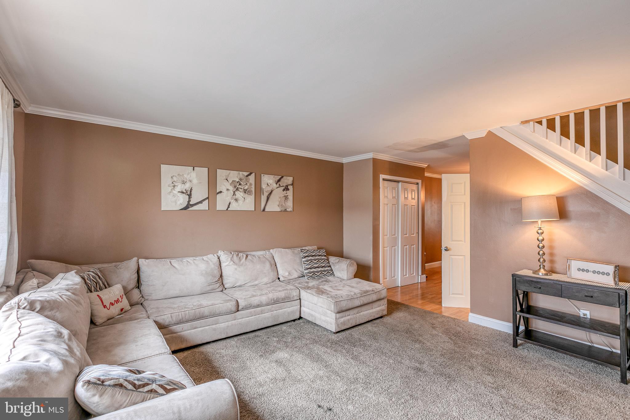 12548 Fedor Road Philadelphia, PA 19154 - Photo 9 of 36
