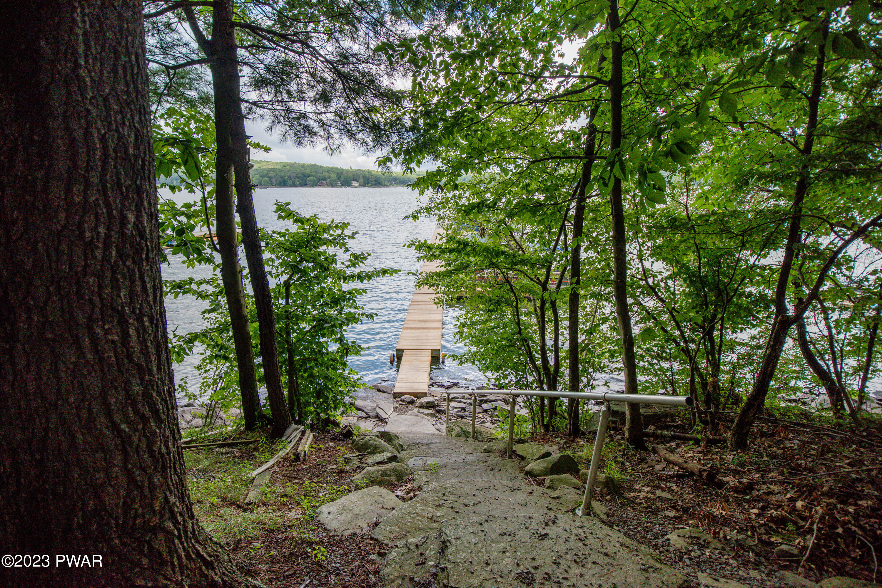 118 Ansley Road Paupack, PA 18451 - Photo 11 of 53