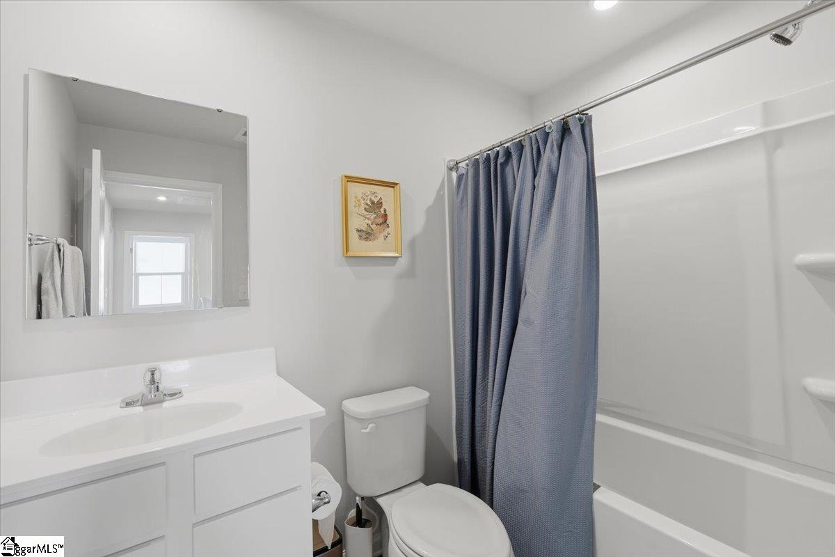 725 Bolsover Way Woodruff, SC 29388 - Photo 20 of 32