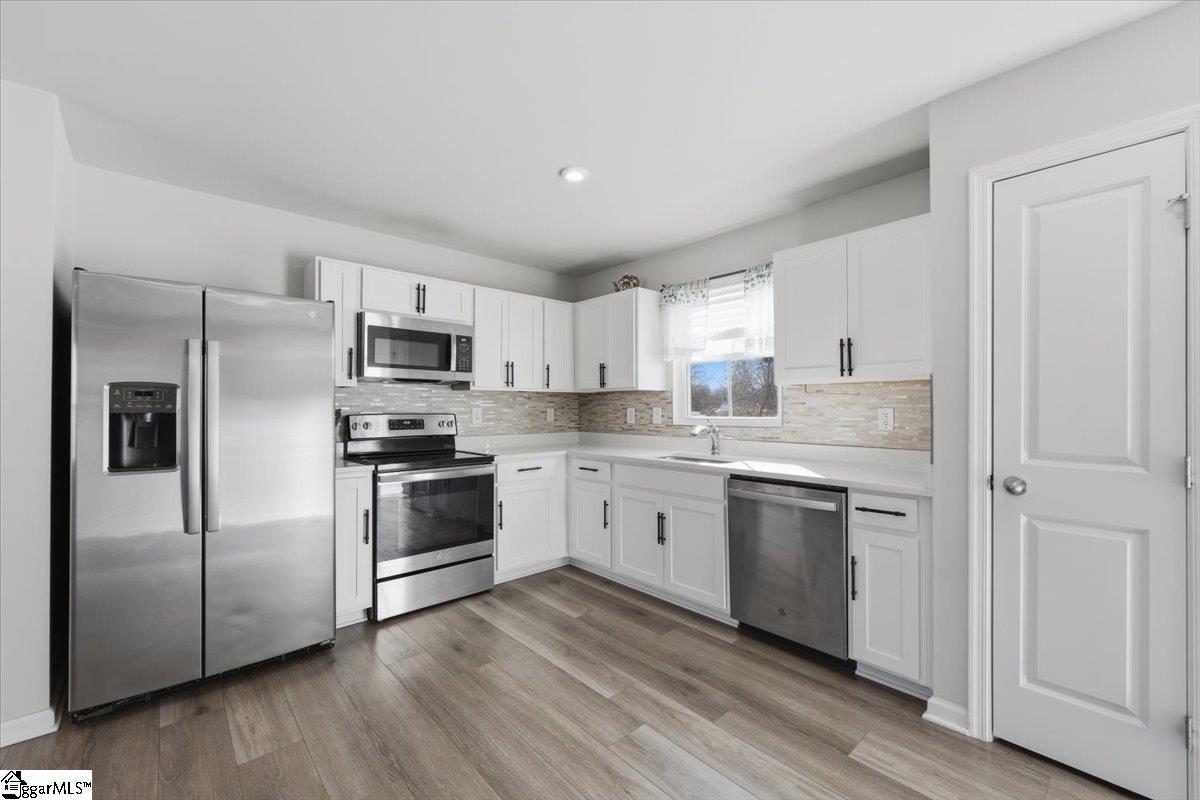 725 Bolsover Way Woodruff, SC 29388 - Photo 10 of 32