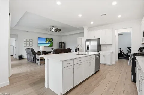 $659,999 | 20605 Greenwich Place, Estero, FL 33928