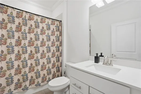 $659,999 | 20605 Greenwich Place, Estero, FL 33928