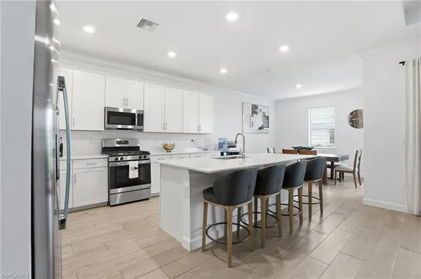 $659,999 | 20605 Greenwich Place, Estero, FL 33928