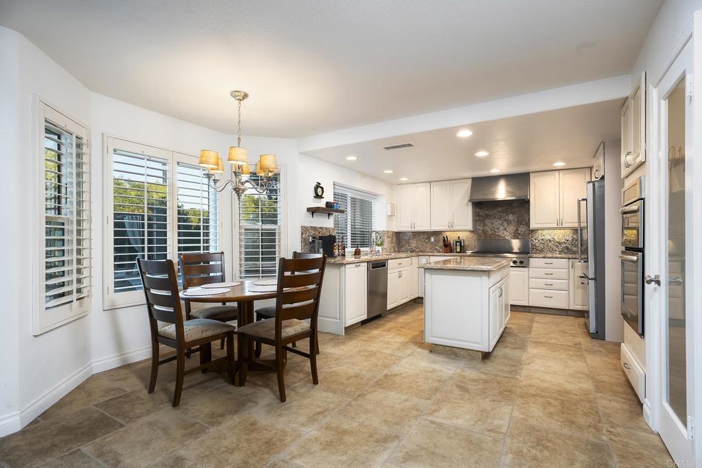 2738 Victoria Circle Alpine, CA 91901 - Photo 15 of 54