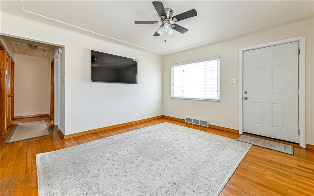 234 McClure Road Cheswick, PA 15024 - Photo 5 of 18 Gallery Image 5