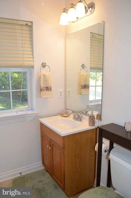 8715 Windsor Mill Road Baltimore, MD 21244 - Photo 24 of 29 Bath