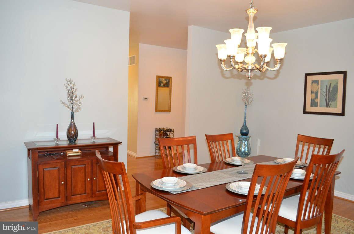 8715 Windsor Mill Road Baltimore, MD 21244 - Photo 4 of 29 Dining Room