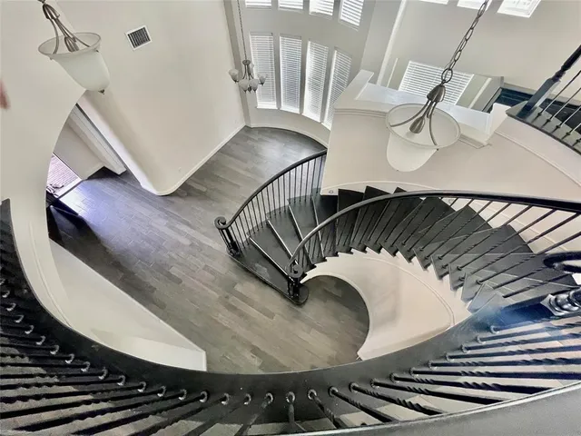 a view of entryway and hall